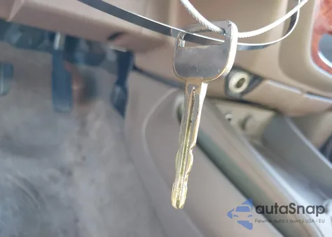 2003 Toyota Tundra Ltd V8 from USA, damaged, VIN 5TBRT38113S372003